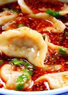 酸汤水饺这样调馅儿，一顿20个不过瘾，比饭店做的还