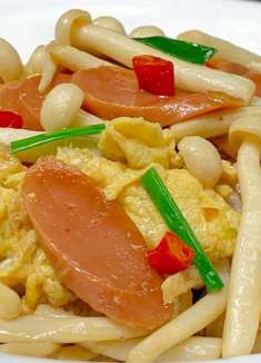 白玉菇这样做才好吃，清脆爽口，鲜嫩多汁，技巧全在这，太下饭了