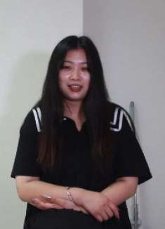 父亲效仿韩国电影中的剧情，拼命灌女儿酒，没想到意外翻车了