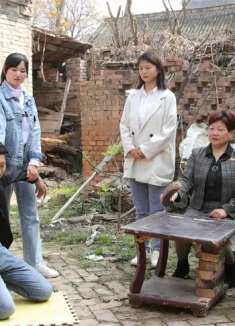 笑喷了:爆笑喜剧丈母娘断案审女婿过程太逗了!