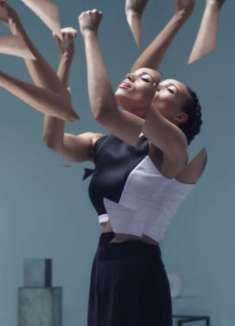 创意剪辑 MV，快来数数有几个她