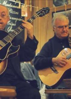 在欧洲，那些真正享受音乐的街头音乐家们