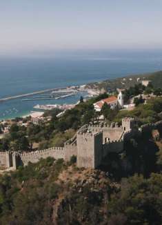 到葡萄牙旅游，千万不要错过塞辛布拉海滩