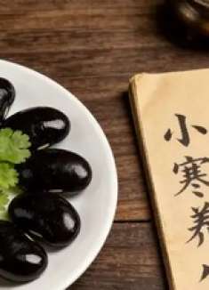 最补肾的一种豆，对头发、眼睛都很好，走路也有劲！小寒将至，每天一把，全身受益！