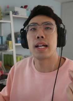 谁不喜欢又漂亮又有钱的姐姐呢？