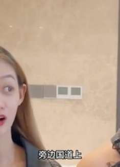 笑到扶墙走!她的日子比喜剧还无厘头