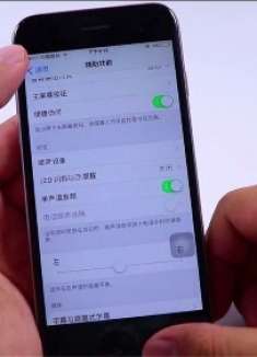 新买的手机别着急用,第一时间打开这功能,不是小事