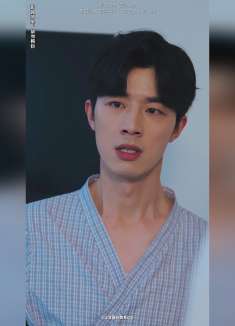 弟弟看到姐姐被家暴，却故意不帮忙