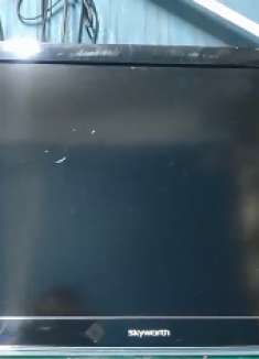 液晶电视不开机，客户问我是不是保险丝坏了，那代表的可是大问题