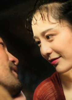 美貌如花的老板娘，却是多只手的恶心怪物，这家店拉黑了！