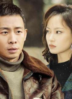 卫国平被举报想辞职，聂小雨跑进公安局宿舍安慰，好含蓄的爱情！