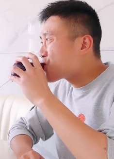 结婚第一年喝酒和结婚十年后喝酒有什么区别，你们家是不是这样的