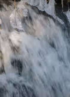 瀑布场景：美不胜收，不容错过