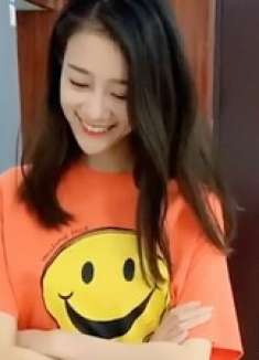 美女网红的搞笑日常：生活小事，笑点多多