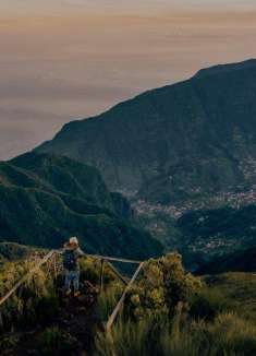 电影感旅行短片，穿越马德拉岛屿