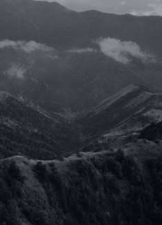 窥山之旅，聆听山岭深处的声音