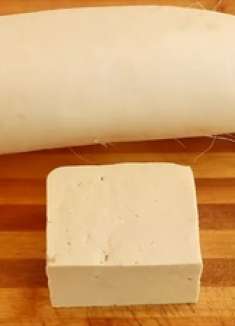 白萝卜加1块豆腐，教你新做法，家人隔三差五点名要吃，太香了