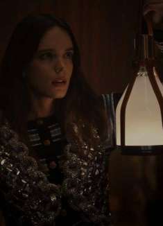 LV 创意圣诞广告：当全世界都在一个瓶子里