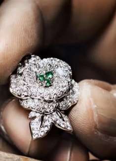 手工打造的宝石手包，精美到了极致