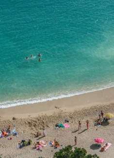 世界就在你脚下，90 秒看尽世间美好