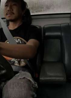 泰国小众歌手的「甜蜜狙击」