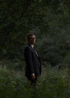 抓人去当上班族？电台司 Radiohead 新歌怪奇 MV