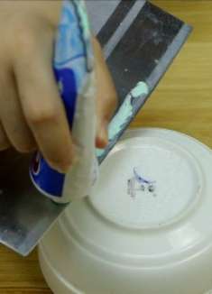 菜刀钝了不用着急买新的，教你一个小方法