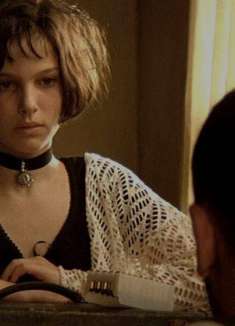 氛围感！「这个杀手不太冷」：善与恶的道路总是会交叉