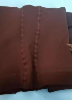 穿旧的打底裤，裆部下方一分为二，成品真是实用