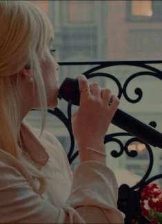 碧梨巴黎现场，直击灵魂的雨中吟唱