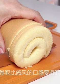 晒晒我家的午餐，分享蛋糕卷详细制作配方