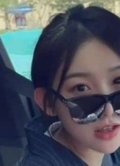 你就拿这个贿赂教练？教练：咱们有什么血海深仇吗？