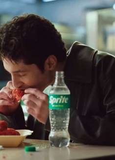 越火辣越想要，致十分「HOT」的雪碧