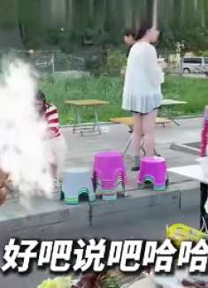 你们也喜欢东北街边这种充满烟火气的串串小摊吗看看用15块老板都能安排什么菜