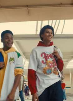 「黑白科林」：卡佩尼克讲述自己的故事