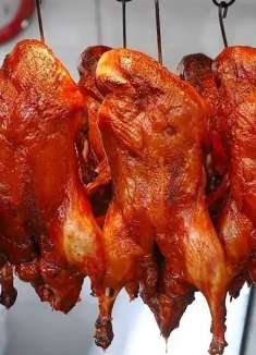 路边10几元一只的烤鸭，为什么这么便宜？到底能不能吃？