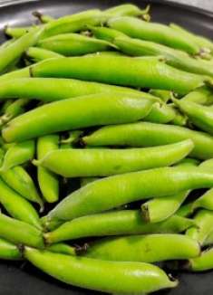 春天要多吃蚕豆，大厨教你新吃法，外焦里嫩，营养丰富上桌就光盘