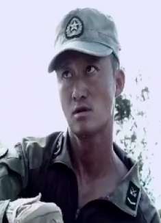 战狼：中国战狼手刃洋人雇佣兵，打出男儿血性，侵犯者虽远必诛