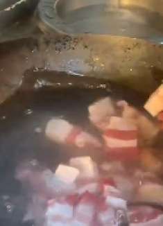 厨师长请来大师兄做红烧肉说这个配方值38万，年夜饭必点你看值吗