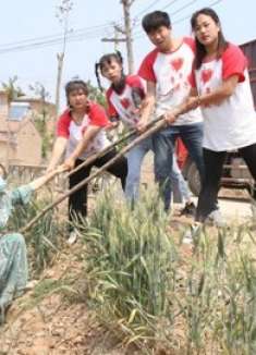 小姨2：小伙伴们误以为小姨是“人贩子”，幸好大妞及时赶到证实