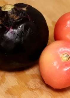 茄子搭配番茄简单一做真好吃，外焦里嫩，拌面拌饭都一绝，超解馋