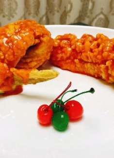 年夜饭美食松鼠鱼，学会大厨的刀法和技巧，3斤草鱼变可爱松鼠！