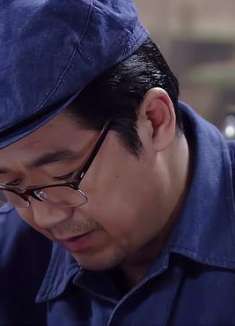 金婚：李天骄谈了男朋友，佟志失望的样子，太细节了！