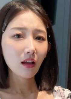 第一次见面就求婚？美女大胆求爱，单身小伙被套路