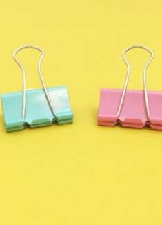 夏天出门散步，运动，随身带一个长尾夹，非常实用，真是太方便了