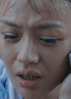 左耳：自己深爱的人，却在背后把自己骂得这么不堪，黎吧啦心碎！