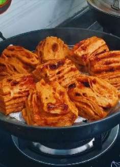 面粉别做油条了，农村媳妇教你做手撕红糖馒头，20分钟清蒸一锅