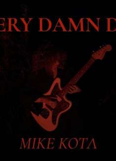 夜间一个人散步的你：Mike Kota 惬意新单 MV 上线