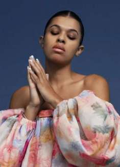 多彩音乐：Cosima 演绎新歌「Insecure」