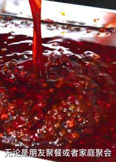 重庆人教你自己在家炒制火锅底料，味道绝了，比买的都好吃